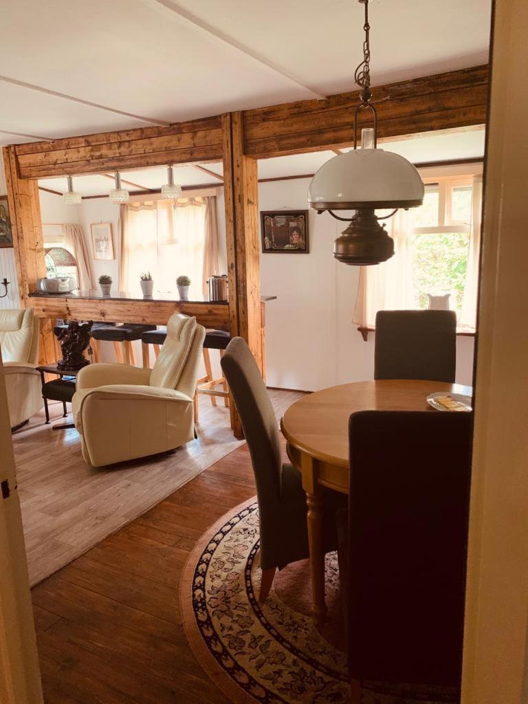 Leuk Vakantiehuisje 6P 布林瑟姆 外观 照片
